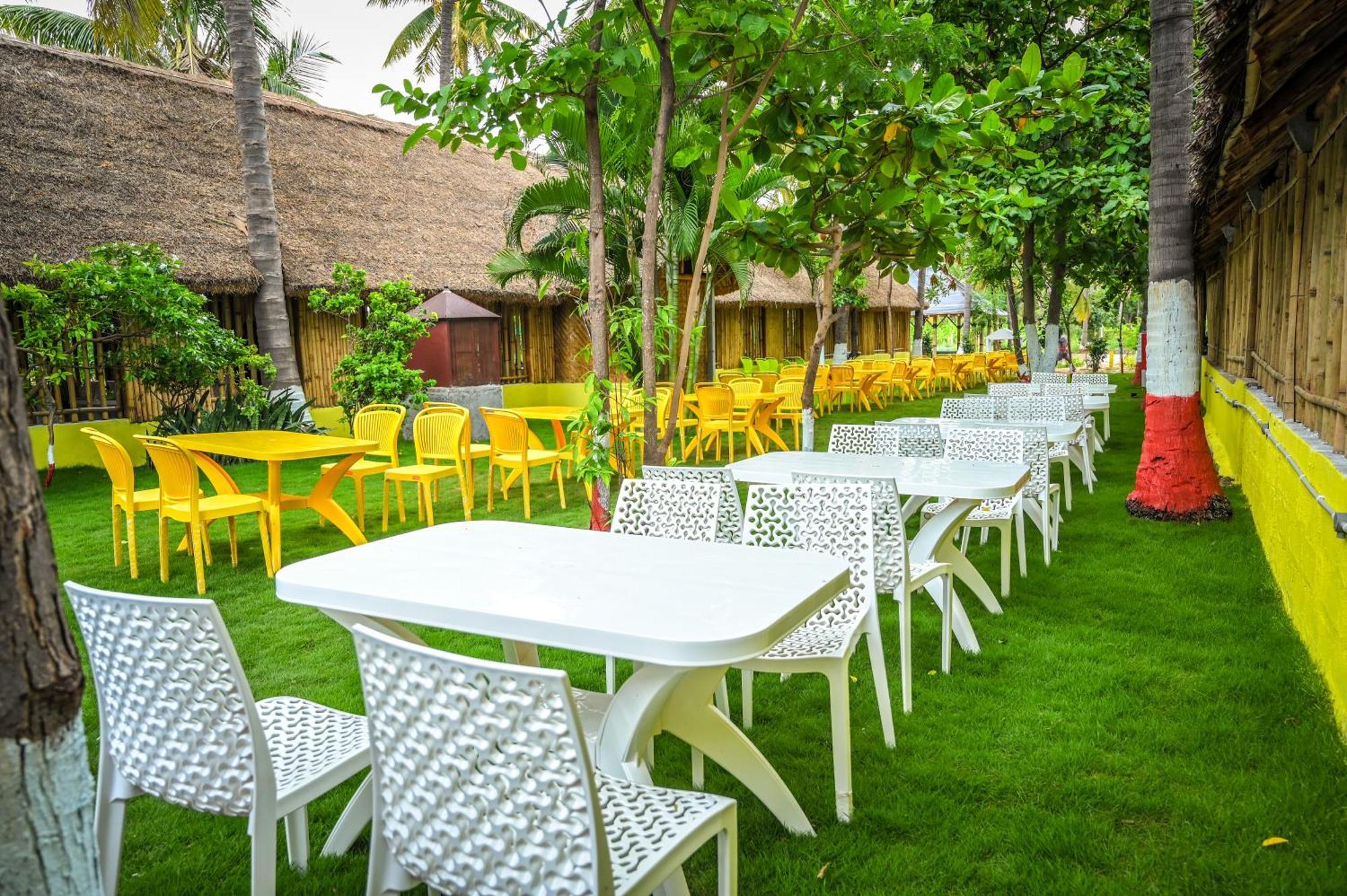 Hotel Tamarind Tree Way Side Amenities Hospet Exterior foto